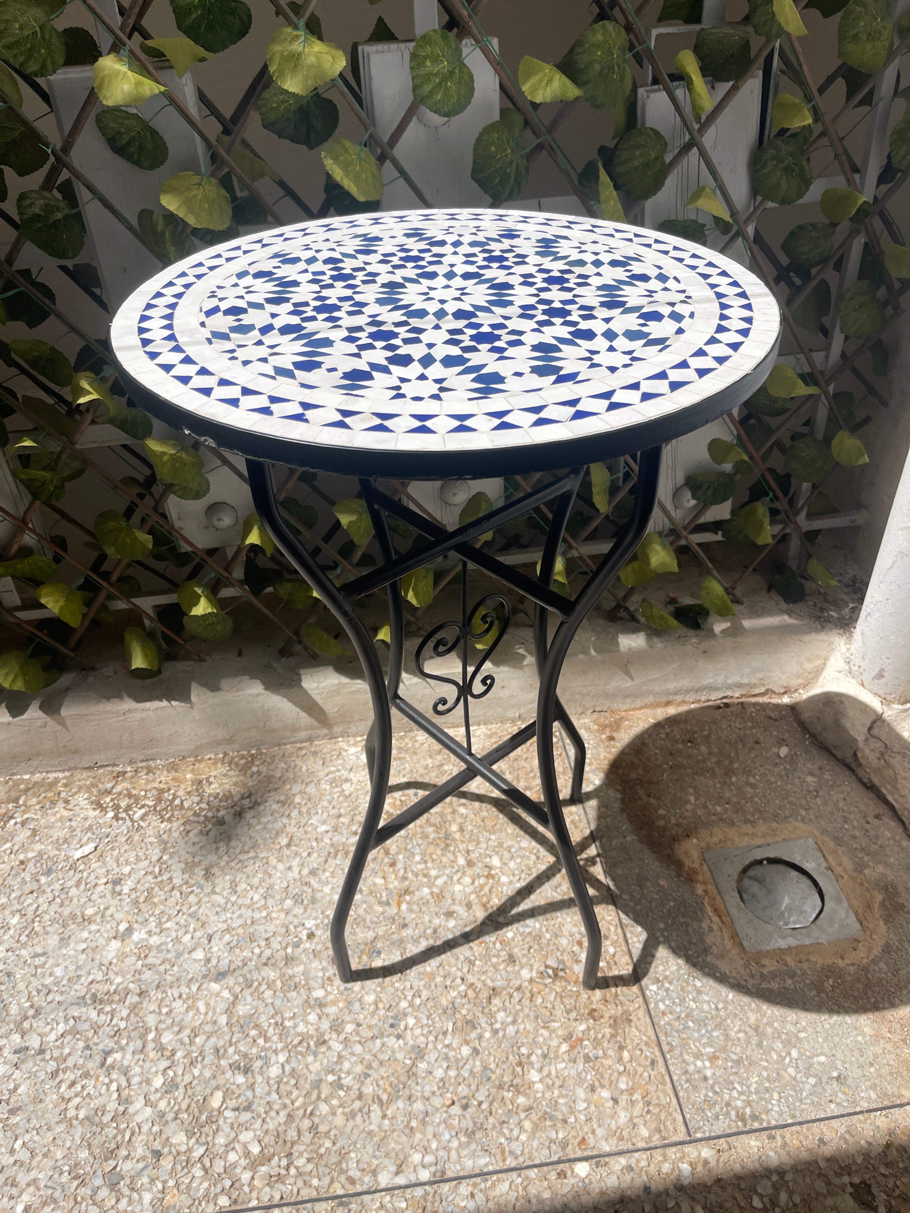 Handmade Round Moroccan Zellige Mosaic Table